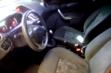 Red Ford Fiesta 2011 for sale in Manual