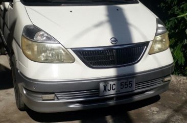 White Nissan Serena 2005 for sale in Automatic