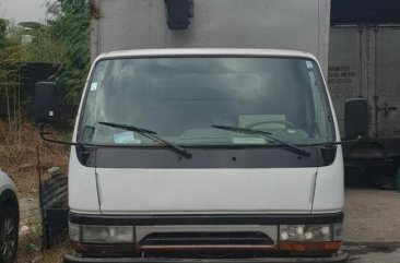 White Mitsubishi Fuso 1998 for sale in Pasig