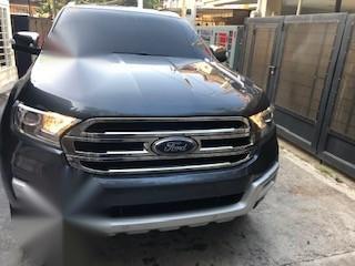 Black Ford Everest 2016 for sale in Automatic