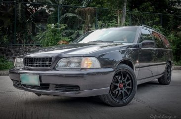 Sell 1999 Volvo V70 in Makati
