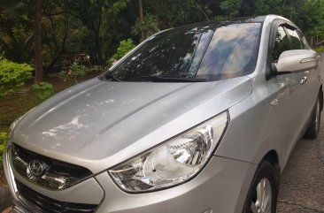 Silver Hyundai Tucson 2011 for sale in Muntinlupa 