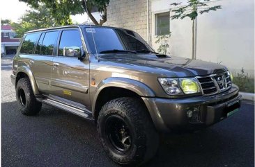 Brown Nissan Patrol 2005 for sale in Manila