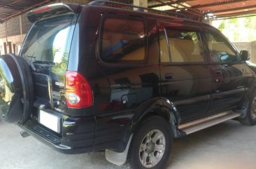 Black Isuzu Sportivo 2005 for sale in Automatic