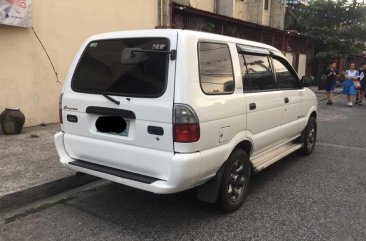 Selling Isuzu Crosswind 2003 in Quezon City