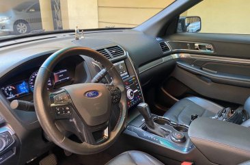 Grey Ford Explorer 2016 for sale in Automatic