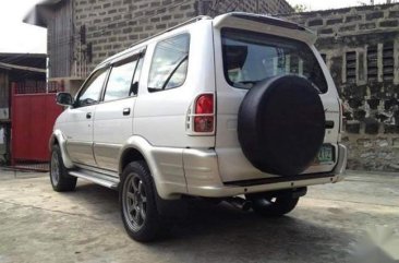 White Isuzu Crosswind 2007 for sale in Manual