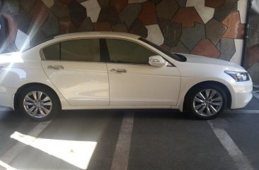 Selling Pearl White Honda Accord 2012 in Quezon City