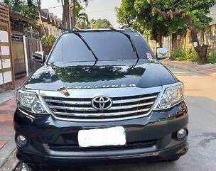 Sell Black 2013 Toyota Fortuner at 15000 km
