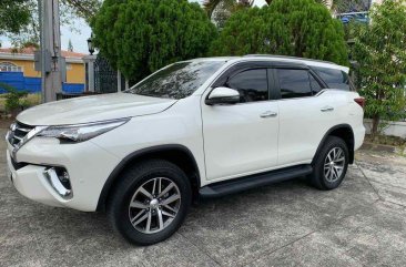 Selling Pearl White Toyota Fortuner 2018 in Manila