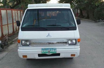 White Mitsubishi L300 2012 Van for sale