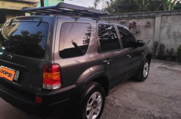 Black Ford Escape 2004 for sale in Manila