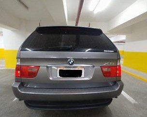 Selling Silver Bmw X5 2006 at 70000 km 