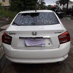 White Honda City 2010 at 60000 km for sale 