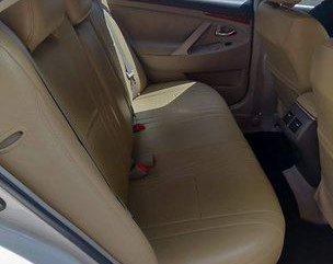 Selling White Toyota Camry 2009 at 60000 km