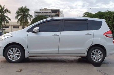 Selling White Suzuki Ertiga 2018 in Makati