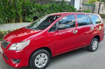 Red Toyota Innova 2015 Manual for sale