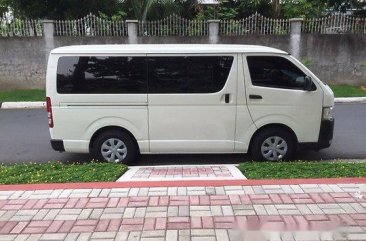 White Toyota Hiace 2015 for sale in Paranaque 