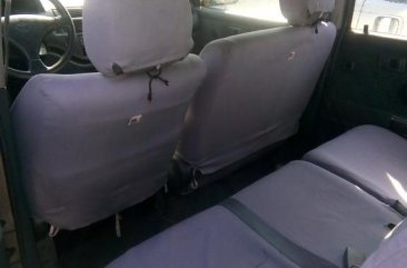 Selling Toyota Revo 2000 in Manila