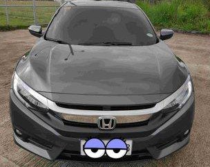 Sell Grey 2016 Honda Civic at 33253 km