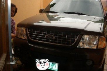 Selling Ford Explorer 2006 at 98000 km 