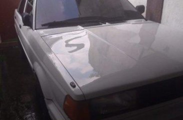 White Nissan Sentra 1990 Manual for sale