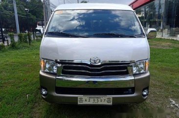 Selling White Toyota Hiace 2018 in Quezon City