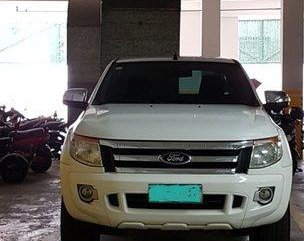 Selling White Ford Ranger 2014 in Mandaluyong