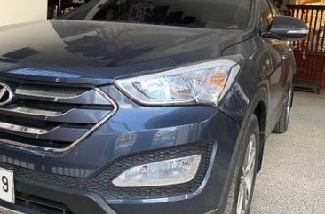 Selling Blue Hyundai Santa Fe 2014 Automatic Diesel 