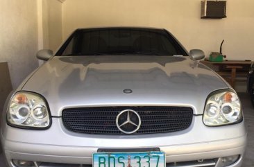 Selling Pearlwhite Mercedes-Benz 230 1999 in Manila