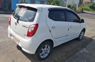 White Toyota Wigo 2017 for sale in Manual