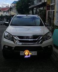 White Isuzu Mu-X 2016 for sale in Marikina