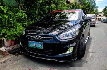 Black Hyundai Accent 2013 at 62000 km for sale 