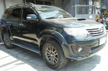 Selling Black Toyota Fortuner 2014 at 80000 km