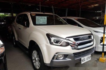 Selling White Isuzu Mu-X 2018 in Pasig