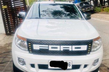 Selling White Ford Ranger 2015 Automatic Diesel 