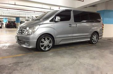 Selling Silver Hyundai Grand Starex 2014 Automatic Diesel 