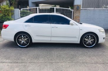 Sell White 2007 Toyota Camry in Quezon City