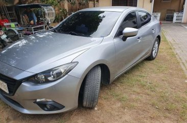 Sell 2014 Mazda 3 in Malolos