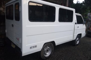 Sell White 2017 Mitsubishi L300 in Manila