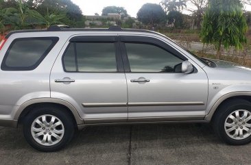 Selling Silver Honda Cr-V 2005 in Cavite