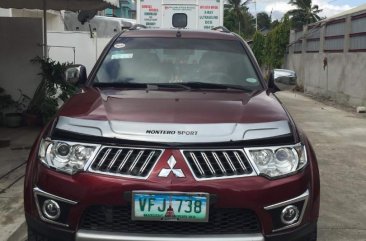 Red Mitsubishi Montero 2013 for sale in Quezon
