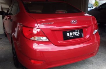 Selling Red Hyundai Accent 2016 in Manila