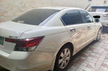 Sell Pearl White 2008 Honda Accord in San Juan