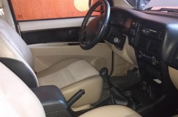 Sell White 2012 Isuzu Crosswind in Manila