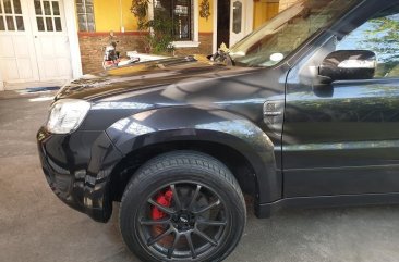 Black Ford Escape 2009 for sale in Automatic