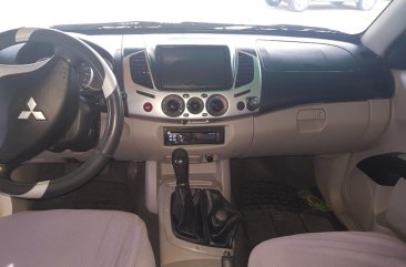 White Mitsubishi Strada 2014 for sale in Manila