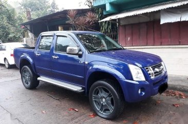 Blue Isuzu D-Max 2009 for sale in Automatic