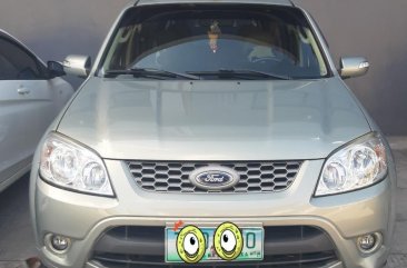 Sell Silver 2012 Ford Escape in Mandaluyong