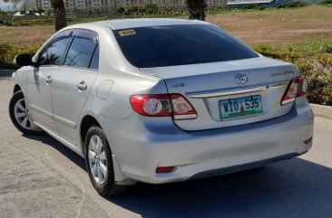 Selling Silver Toyota Corolla altis 2013 in Manila